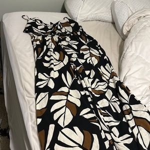 Jumpsuit from Francesca’s. Size large.